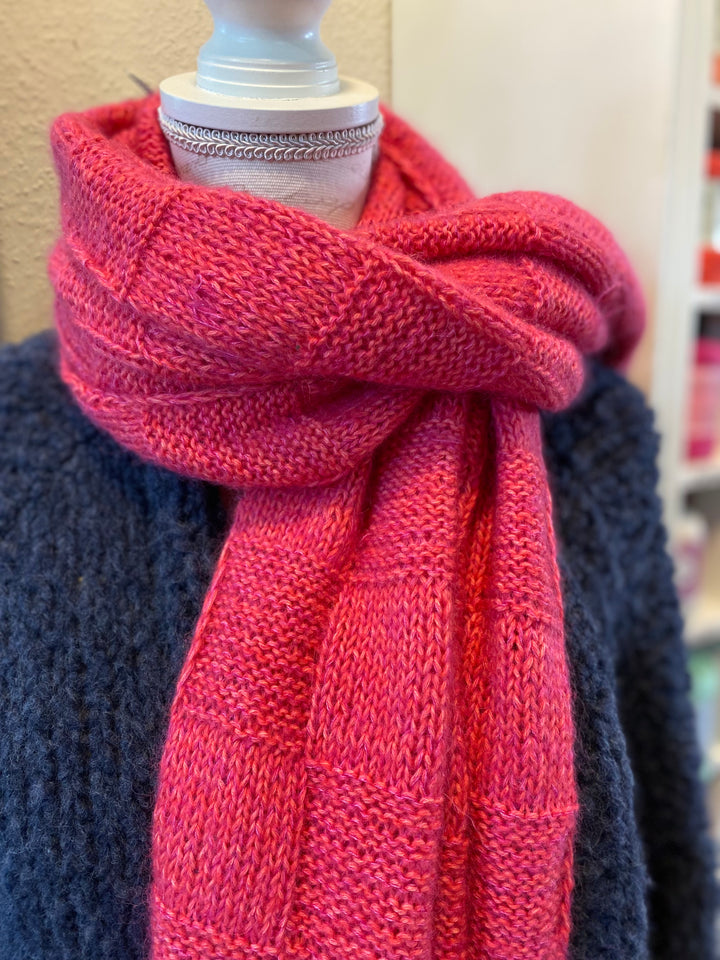 The knitting KIT for the scarf-stole * Cute&amp;Cozy * - with instructions